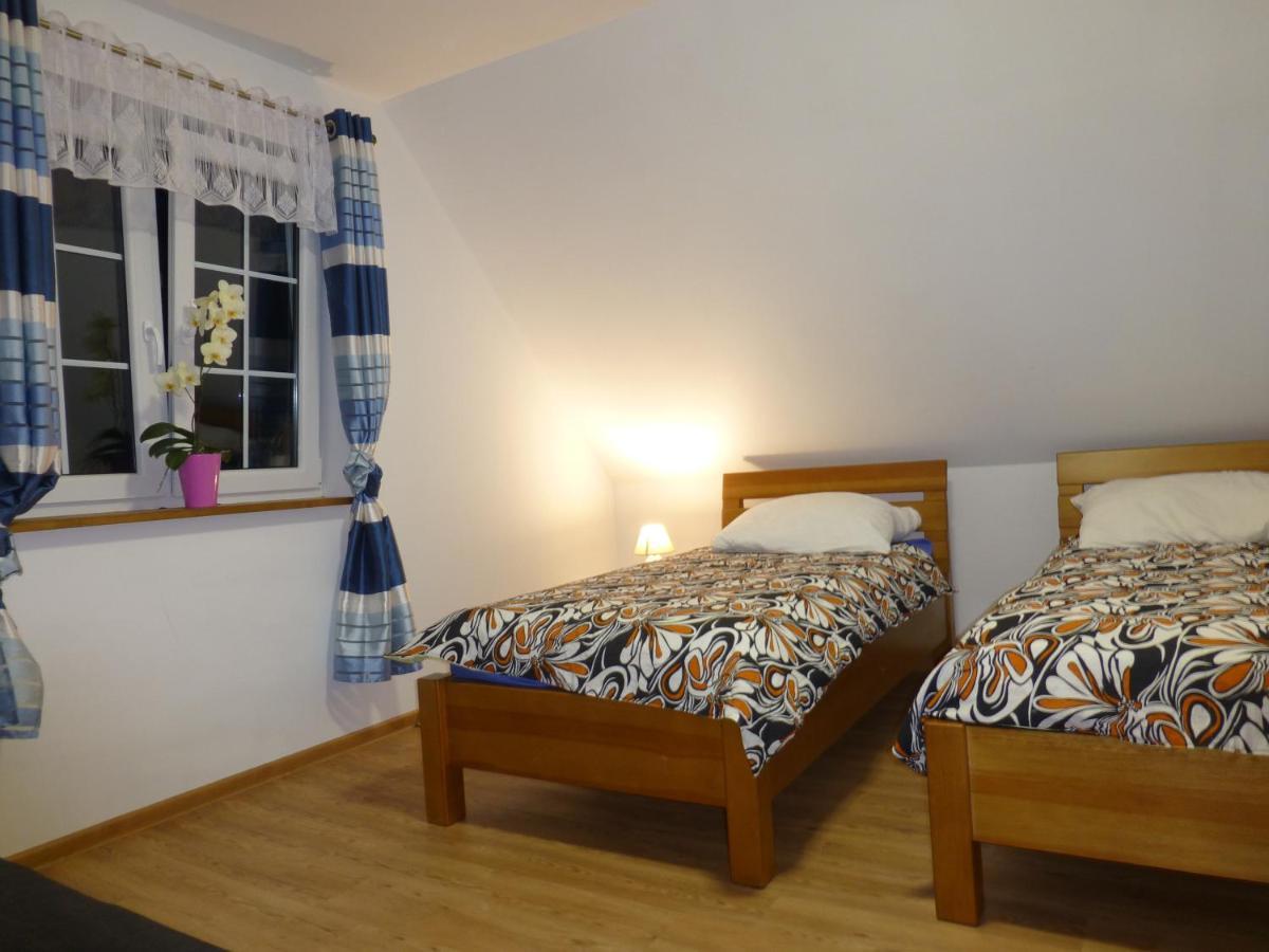 Na Kaszubach Nad Jeziorem Holiday home *